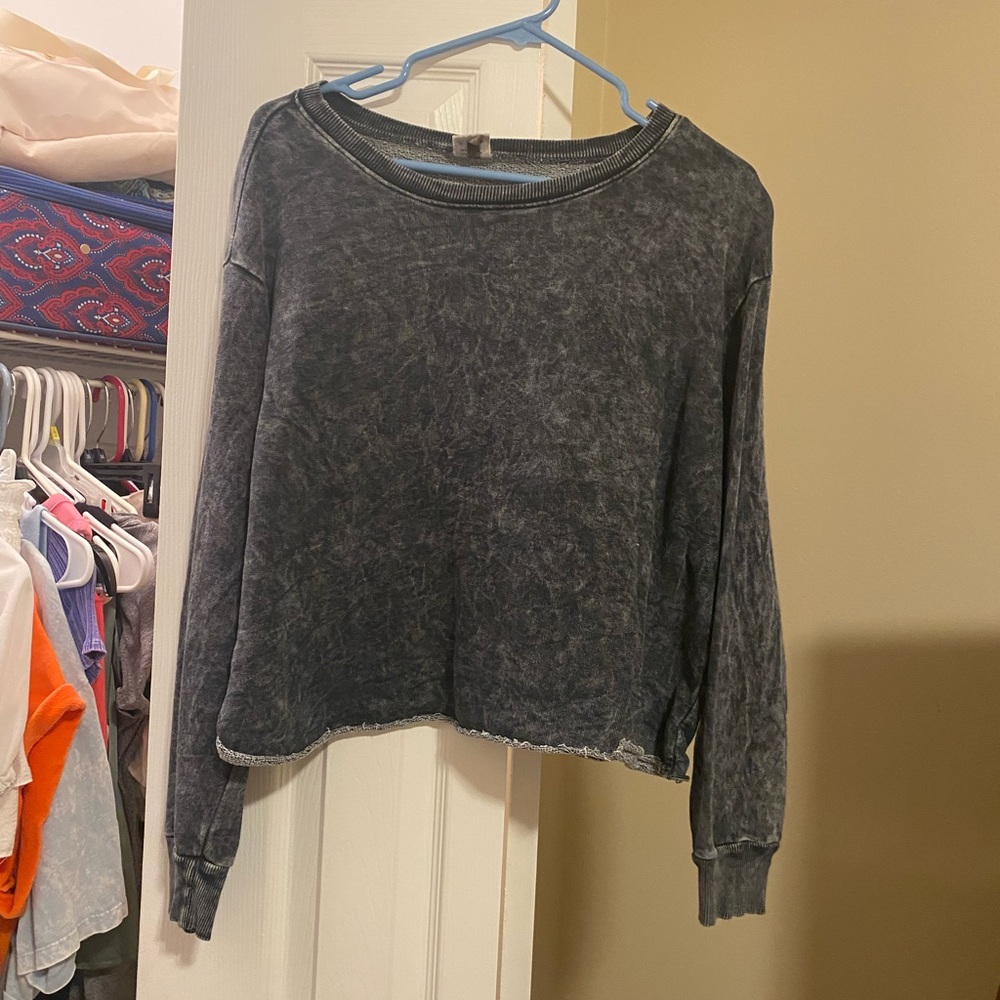 cropped shirt